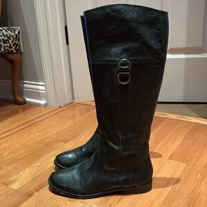 Frye Black Leather Anna D Ring Tall Boots 8M like new